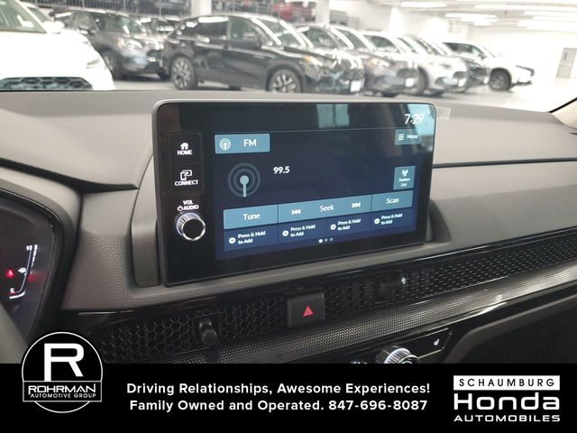 View vehicle photo 7