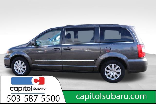 2015 Chrysler Town & Country Touring 21