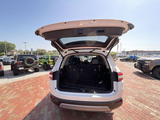 Used 2025 Honda Pilot SUV