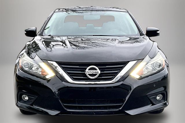 Used 2018 Nissan Altima 3.5 SL 4D Sedan