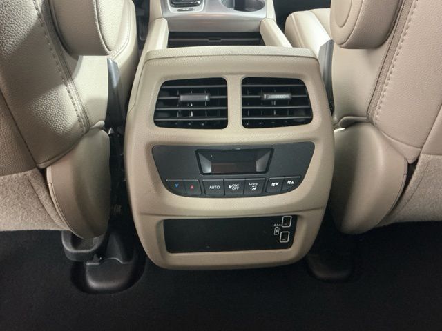 used 2020 Honda Pilot car, priced at $22,995