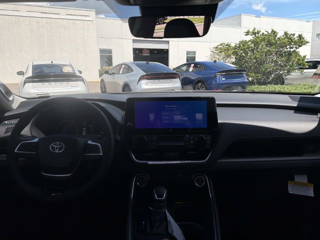 New 2026 Toyota Grand Highlander Hybrid SUV