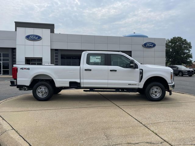 New 2026 White Ford XL image 2