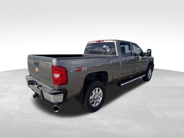 2013 Chevrolet Silverado 3500HD LTZ 3