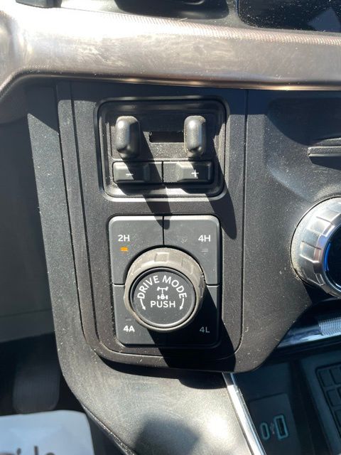 Used 2023 White Ford Raptor image 26