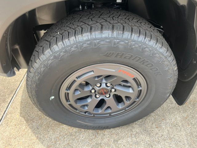 New 2026 Nissan Frontier Truck