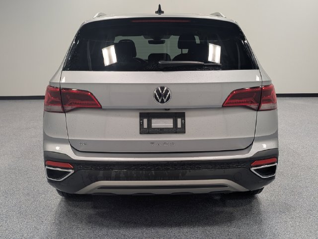 Used 2024  Volkswagen 1.5T SE image 7