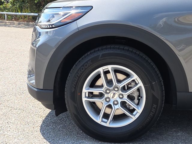 New 2025 Gray Ford Active image 5