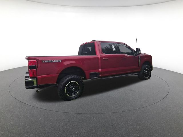 Used 2026 Red Ford Lariat image 3