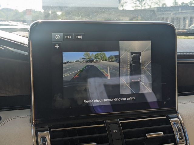 2019 Lincoln Navigator Select photo