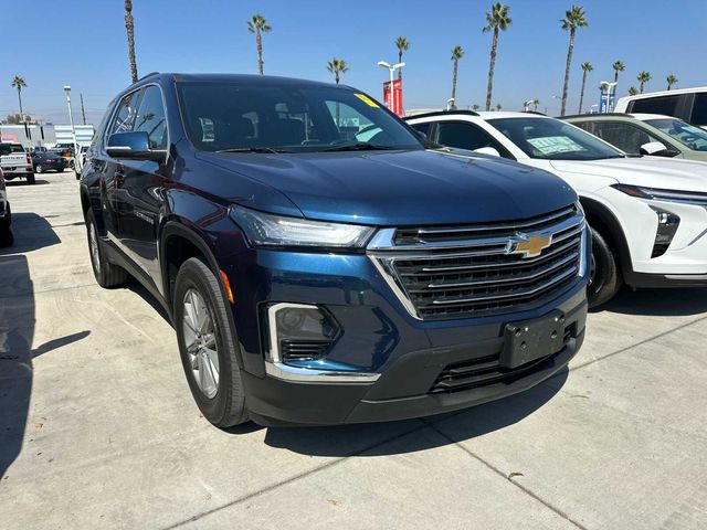 2022 Chevrolet Traverse LT 2