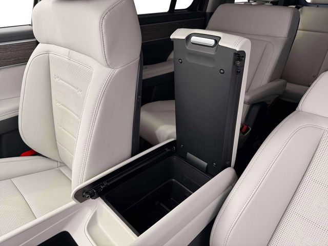 New 2026 Black Hyundai Limited image 18