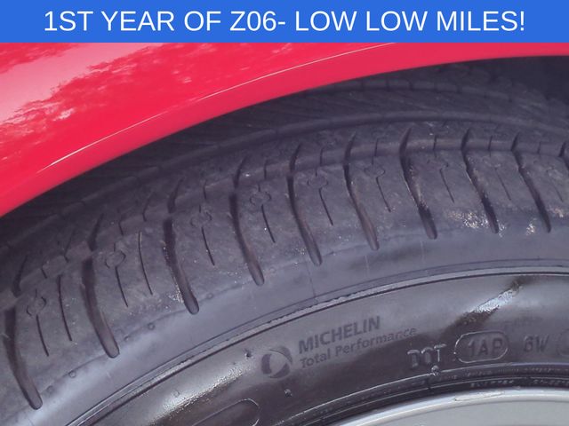 Used 2001 Red Chevrolet Z06 image 11