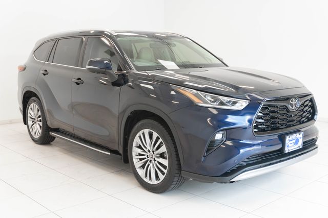 Used 2024 Toyota Highlander SUV