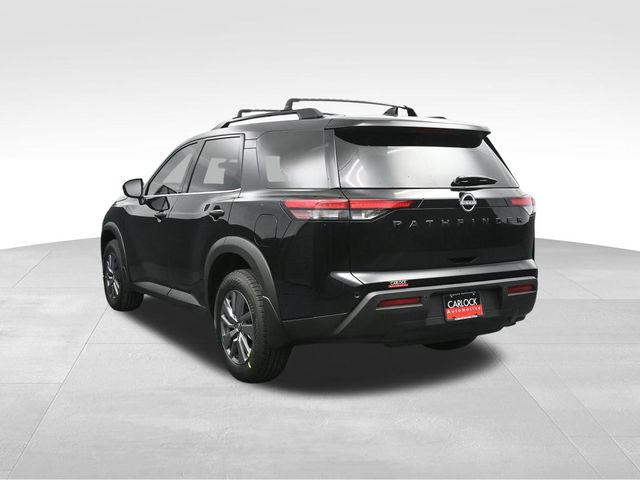 2025 Nissan Pathfinder SV 8