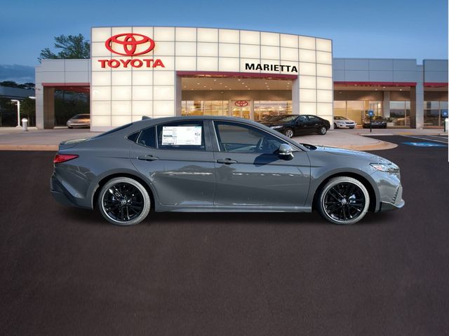 2025 Toyota Camry SE 27