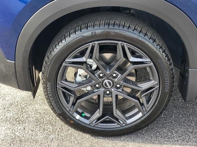 New 2026 Blue Nissan SR image 21