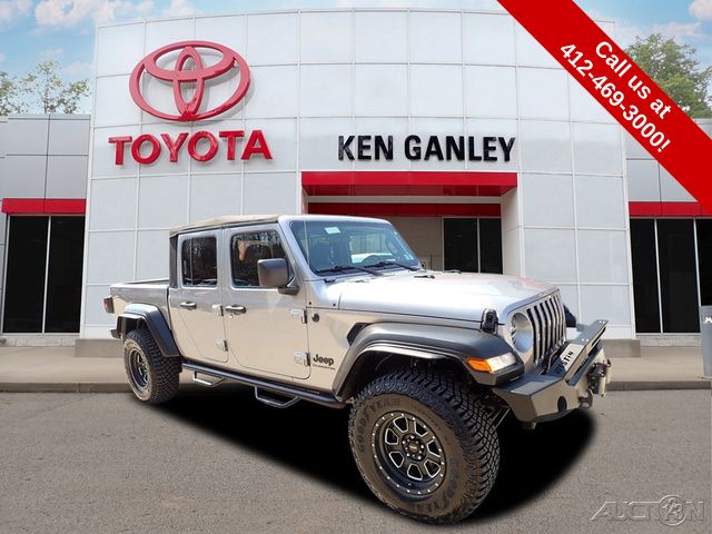 2020 Jeep Gladiator Sport Crew Cab 4WD