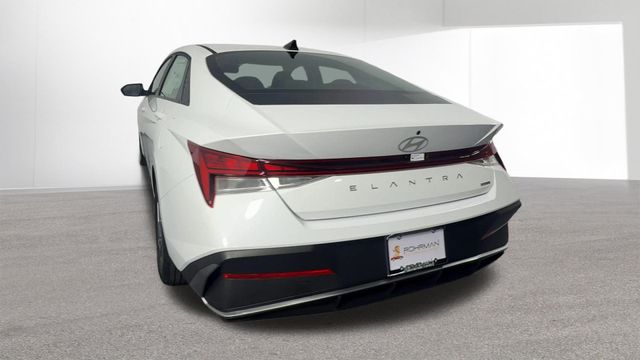 Used 2025 Hyundai Elantra Hybrid For Sale in Indianapolis, IN