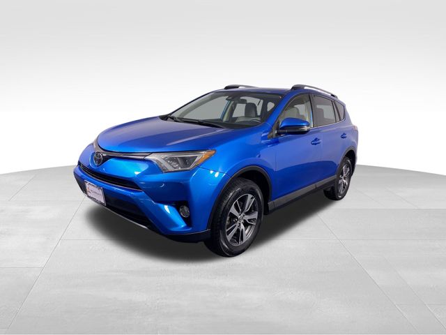 2017 Toyota RAV4 XLE 1