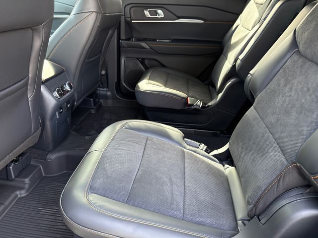 New 2026 White Ford Tremor image 18