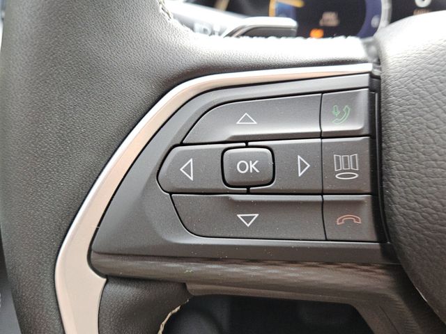 2026 Jeep Grand Cherokee L Laredo 4x2