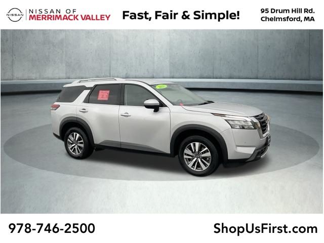 Brilliant Silver Metallic 2025 Nissan Pathfinder SUV / Crossover All-Wheel Drive 9-Speed Automatic