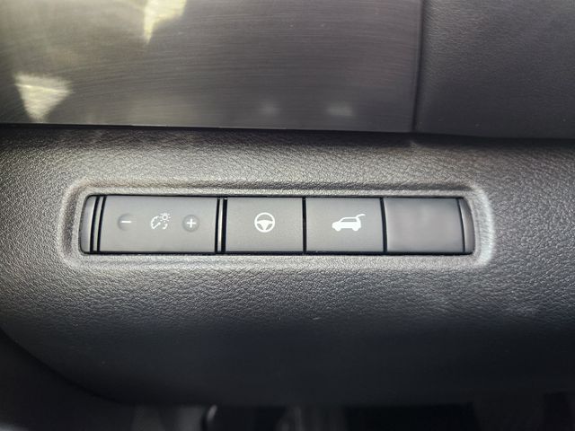 Used 2025 Nissan Pathfinder SUV