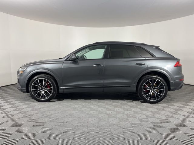 2022 Audi Q8 55 Premium Plus 6