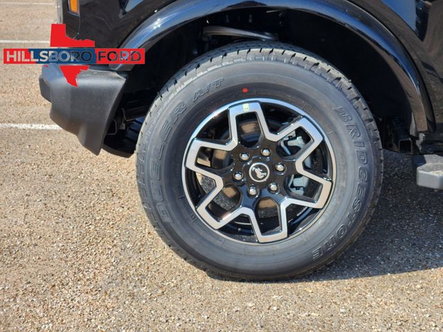 2024 Shadow Black Ford Bronco Outer Banks 4X4 SUV