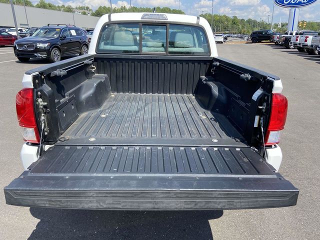 2017 Toyota Tacoma SR 12