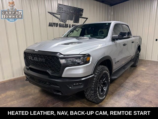 Billet Silver Metallic Clearcoat 2025 RAM 1500 Pickup Truck Four-Wheel Drive 8-Speed Automatic
