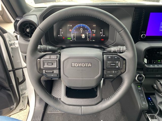 2025 Toyota Land Cruiser  photo