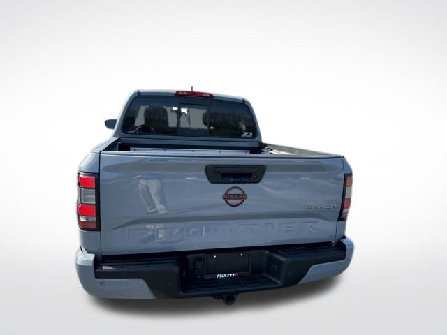 View vehicle photo 4