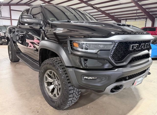 Diamond Black Crystal Pearlcoat 2024 RAM 1500 Pickup Truck All-Wheel Drive 8-Speed Automatic