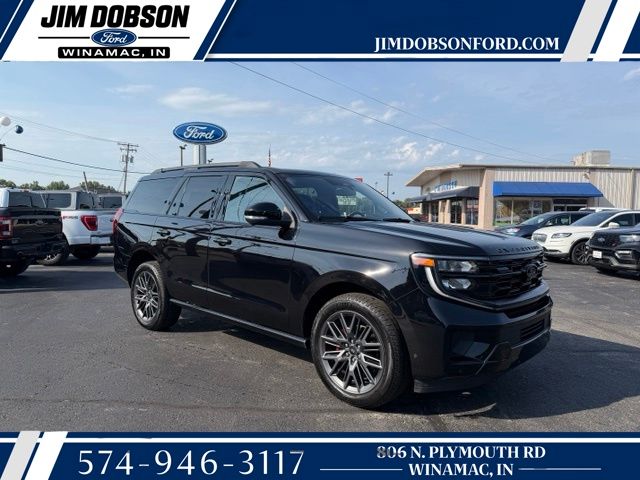 Black Metallic 2025 Ford Expedition SUV / Crossover Four-Wheel Drive Automatic