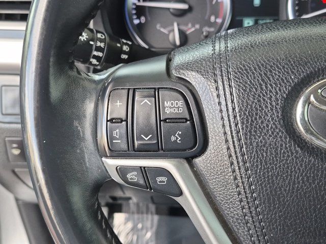 Used 2015 Toyota Highlander SUV