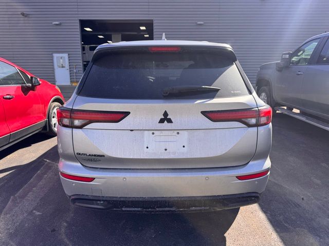 2022 Mitsubishi Outlander Black Edition S-AWC
