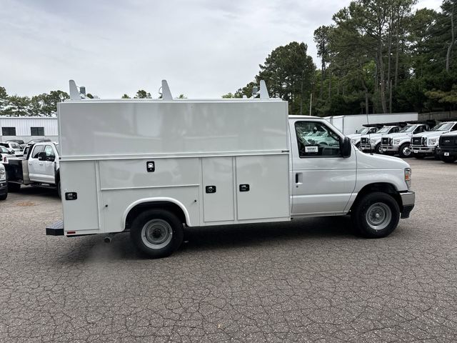 New 2026 White Ford UTILITY KUV BODY image 9