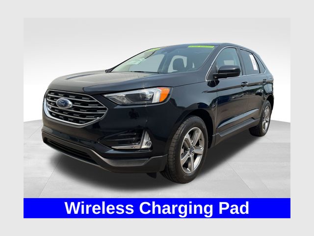  2022 Ford Edge SEL AWD   