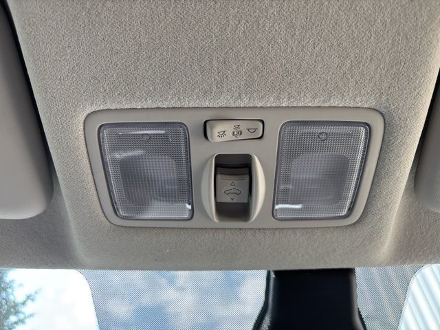 New 2025 Silver Hyundai SEL image 29