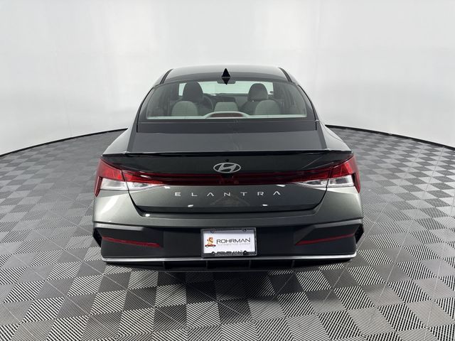 New 2025 Hyundai Elantra For Sale in Indianapolis, IN
