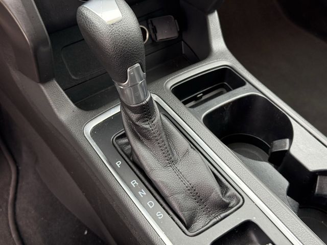 2017 Ford Escape SE Gray at Community Kia
