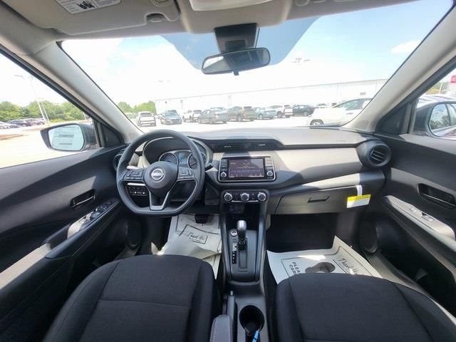 New 2025 Gray Nissan S image 14