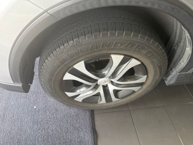2018 Toyota RAV4 LE Silver at Baytown Hyundai