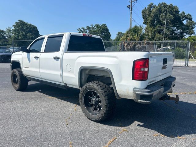 Used 2016 White GMC Base image 3