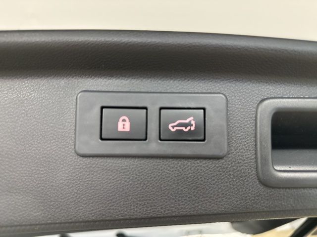 2021 Subaru Forester Premium - Photo 10