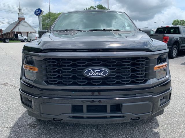 2024 Ford F-150 STX 8