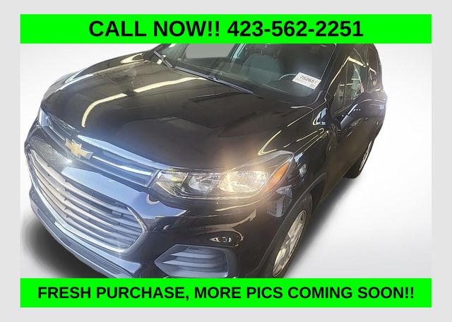 Mosaic Black Metallic 2021 Chevrolet Trax LS FWD SUV / Crossover Front-Wheel Drive 6-Speed Automatic