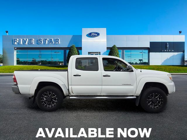 Used 2014 Toyota Tacoma Truck